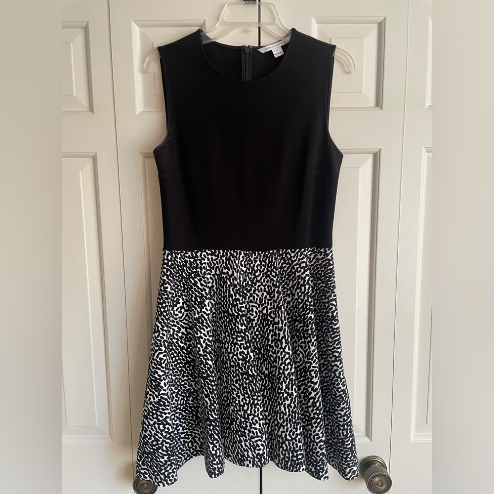 Diane Von Furstenberg Black Dress